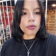 Actualmente soy estudiante de inglés, quisiera brindar mi conocimiento a gente que recién este aprendiendo o desee hacerlo